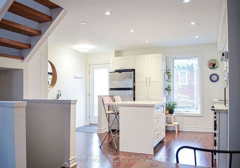 1000-dundas-street-e-e-toronto-ontario-e12328878