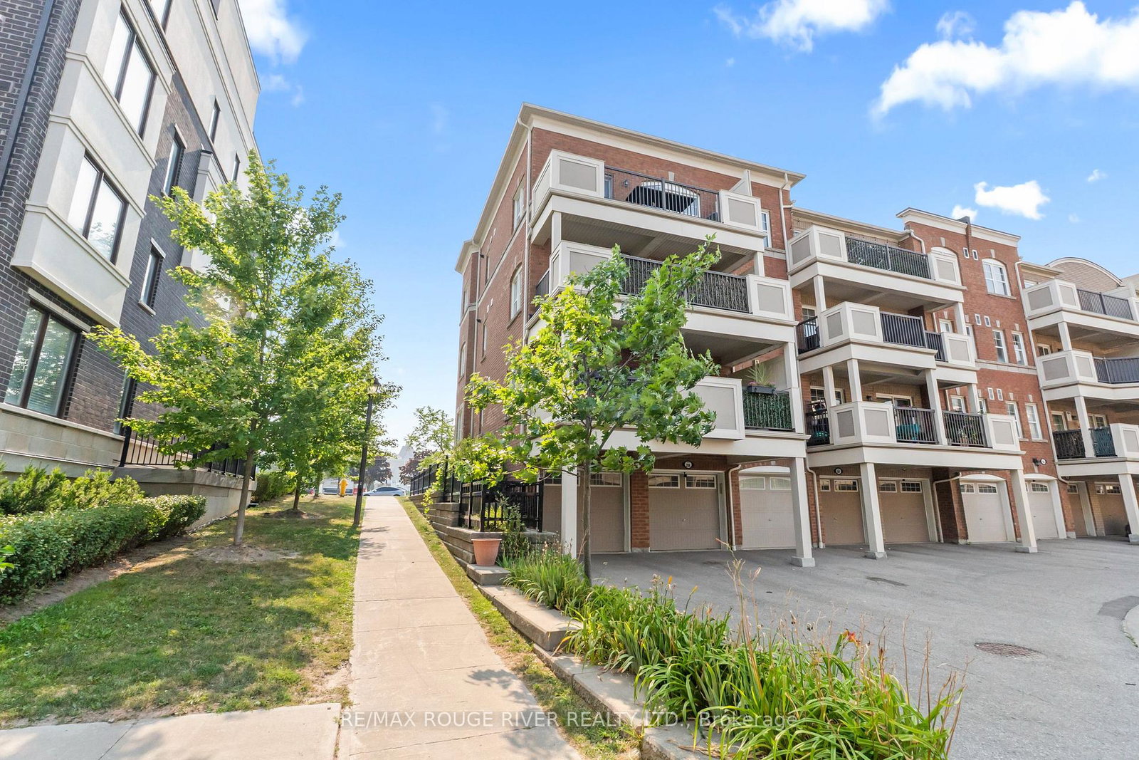 1725-pure-springs-boulevard-pickering-ontario-e12329111