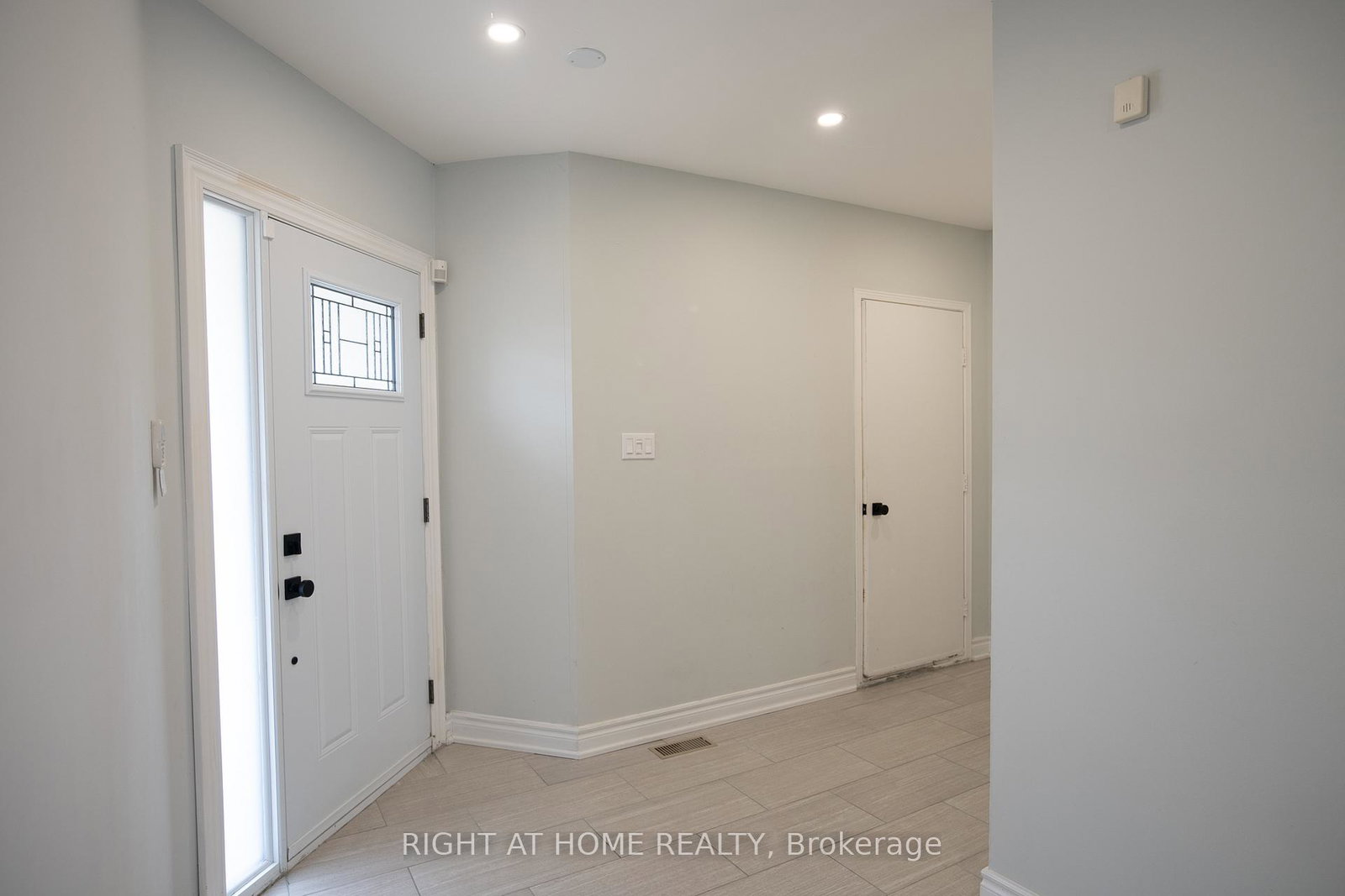 590-springview-drive-pickering-ontario-e12329382
