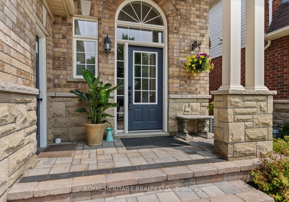 11-piper-crescent-clarington-ontario-e12329461