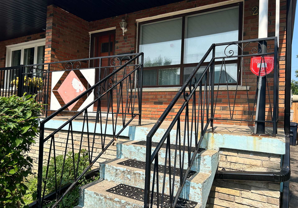 23-north-woodrow-boulevard-scarborough-ontario-e12329604