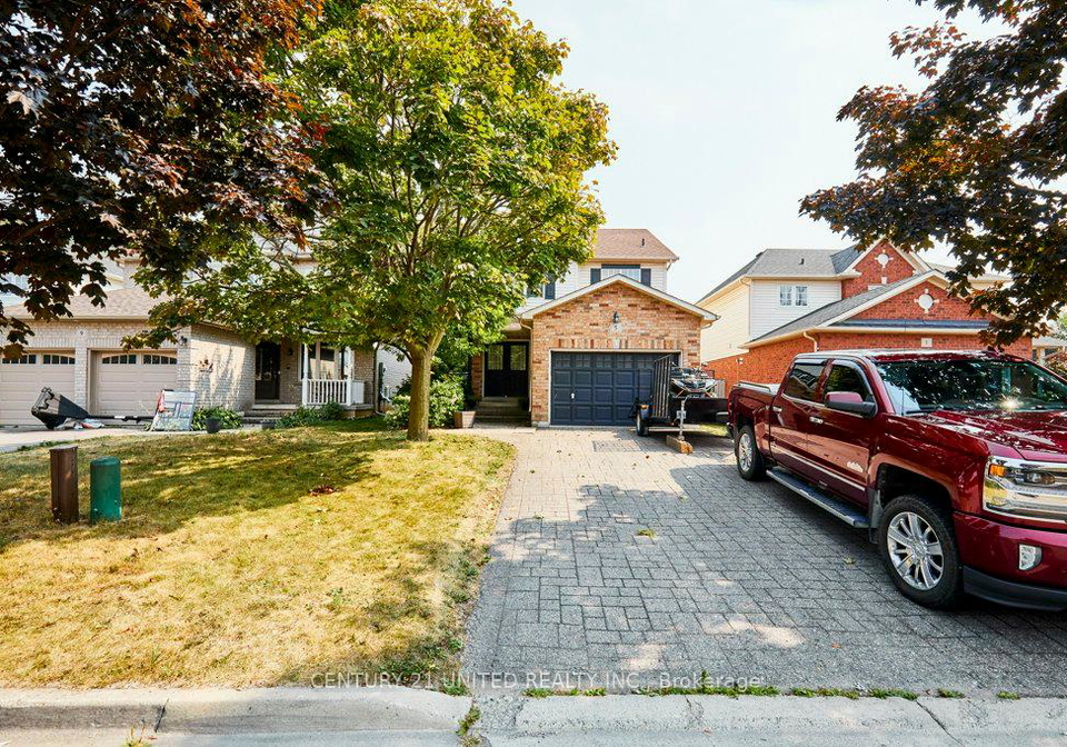 5-pickard-gate-clarington-ontario-e12329917