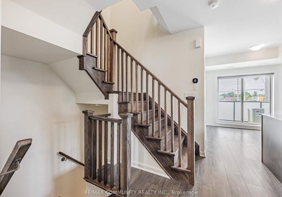 1085-danforth-road-scarborough-ontario-e12330047