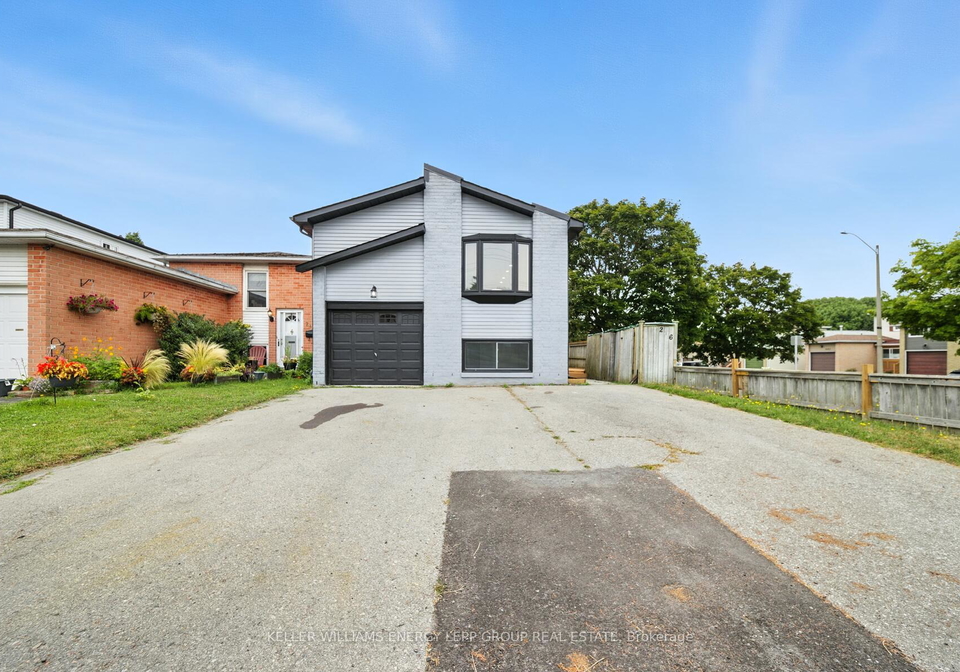 246-lakeview-park-avenue-oshawa-ontario-e12330702