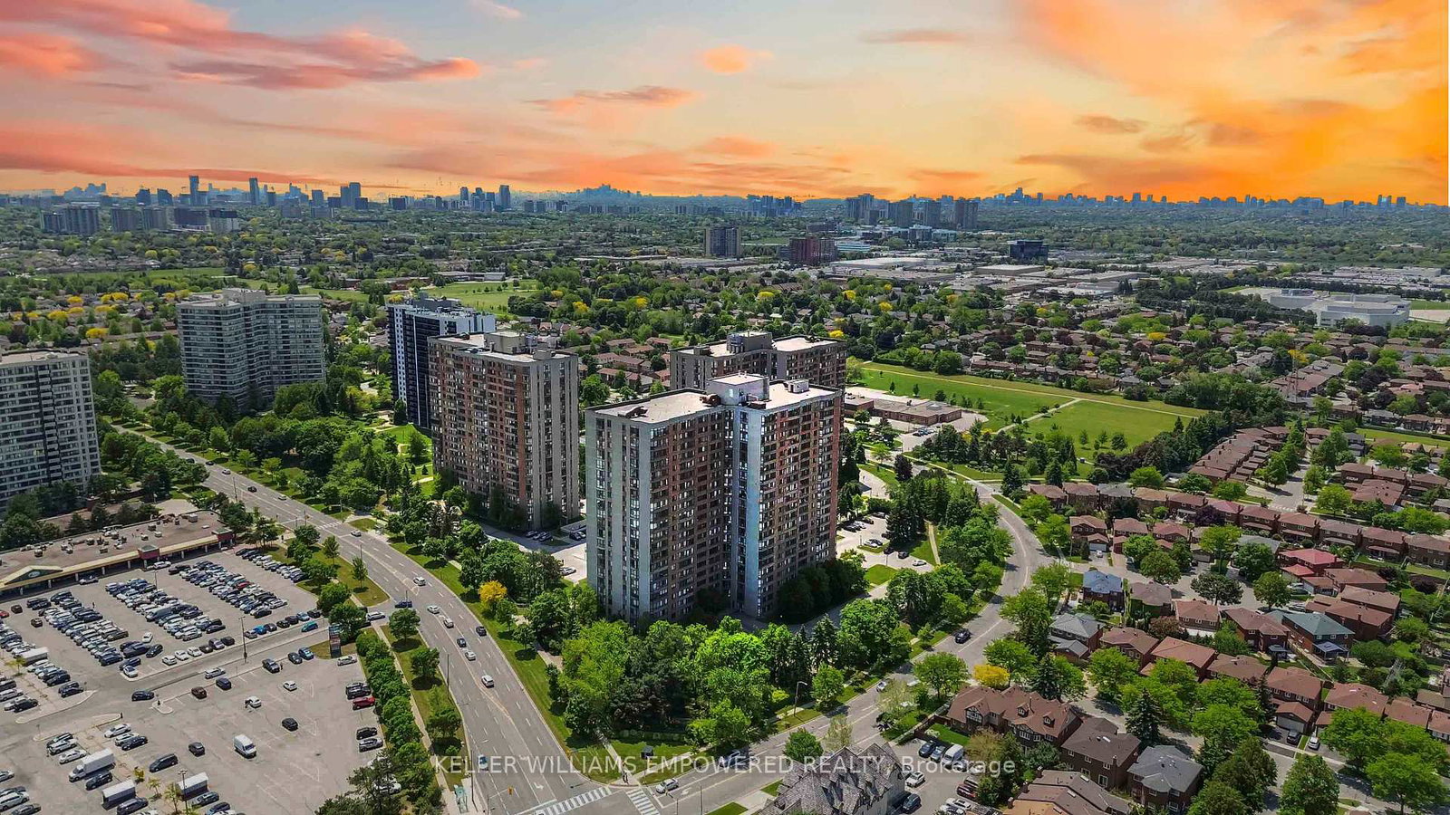 25-bamburgh-circle-scarborough-ontario-e12330959