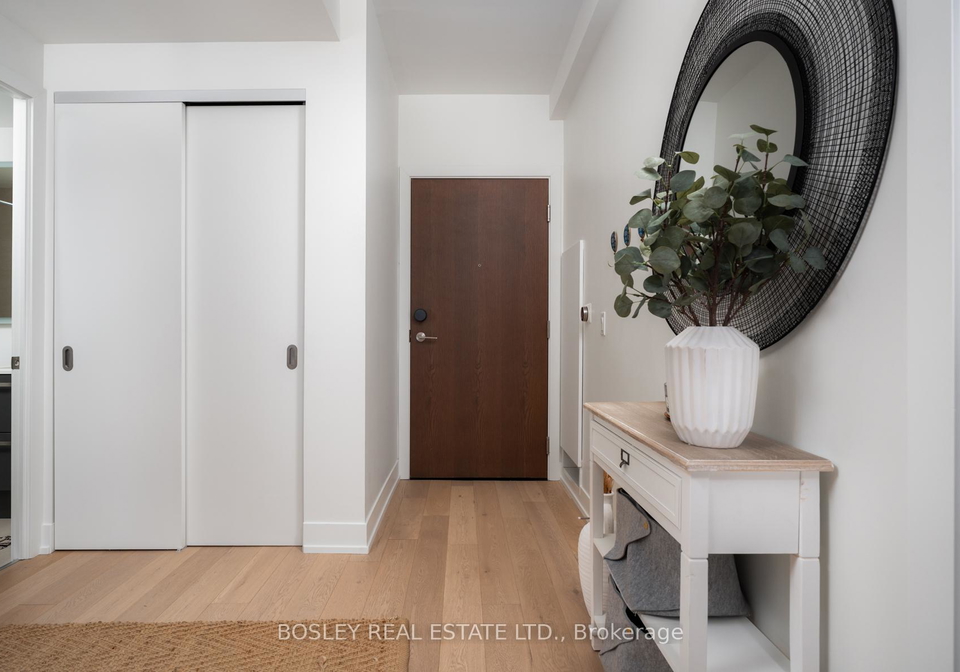 1331-queen-street-e-toronto-ontario-e12330981