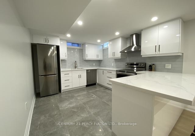 688-pascoe-court-oshawa-ontario-e12330997