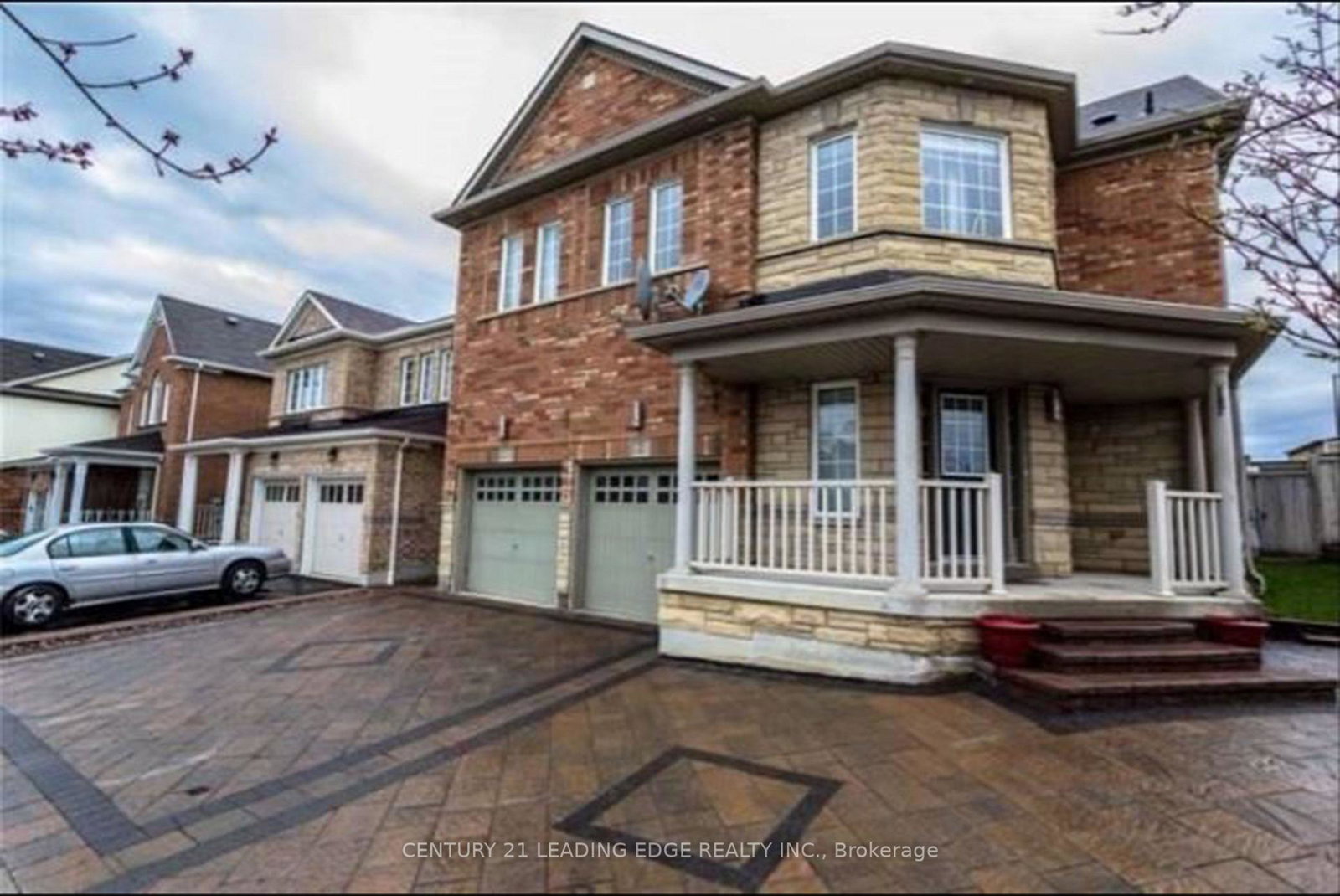 2-thackery-drive-ajax-ontario-e12331083