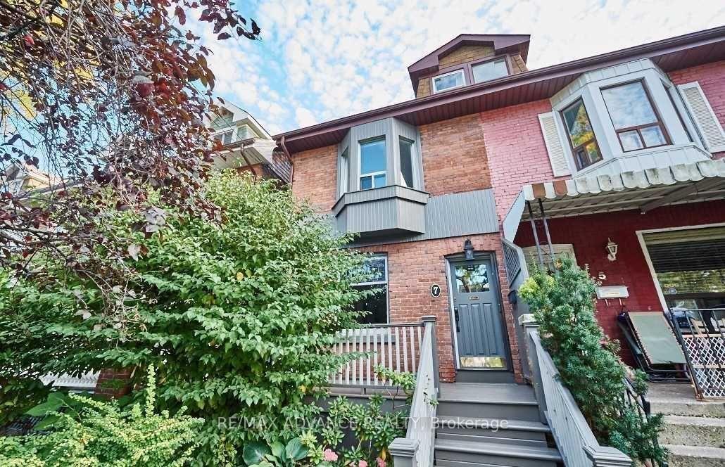 7-strathmore-boulevard-east-york-ontario-e12331559