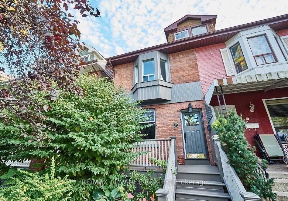 7-strathmore-boulevard-east-york-ontario-e12331559