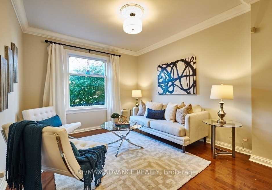 7-strathmore-boulevard-east-york-ontario-e12331559