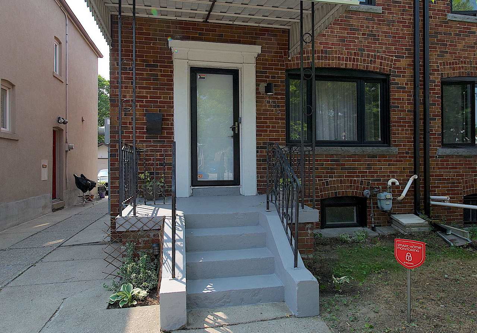 491-cosburn-avenue-east-york-ontario-e12331814