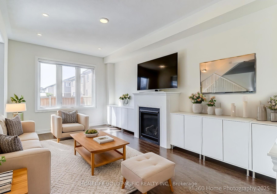 211-ronald-hooper-avenue-clarington-ontario-e12331843