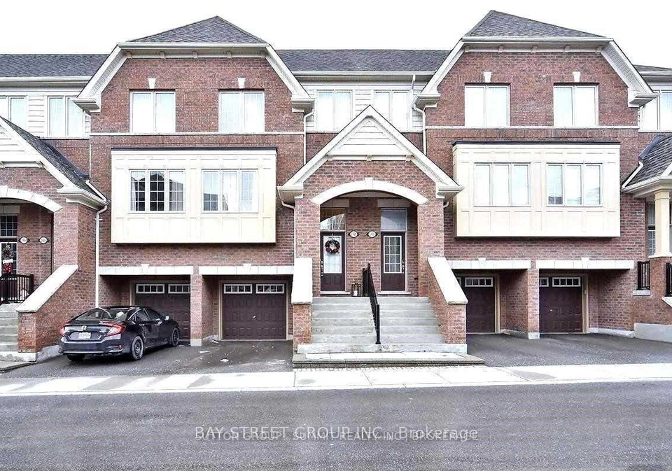 2490-bromus-path-oshawa-ontario-e12331992