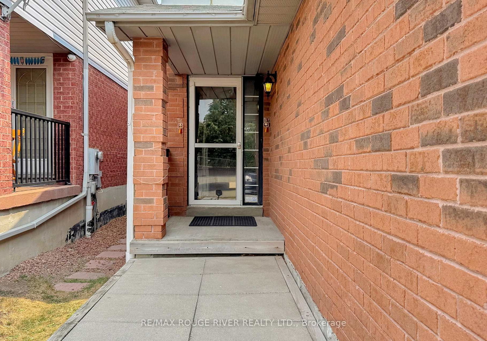 138-andona-crescent-scarborough-ontario-e12332218