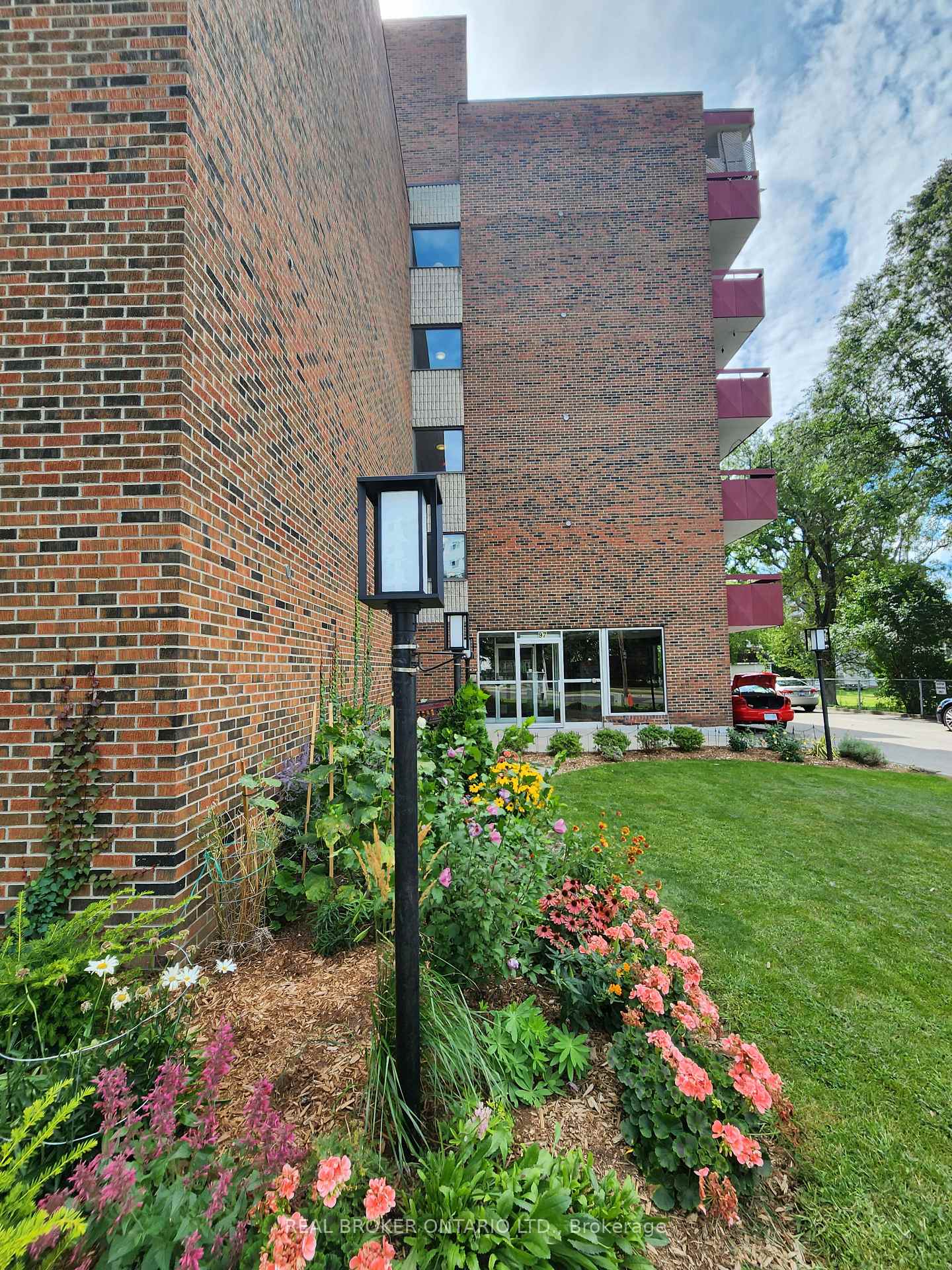 97-nonquon-road-oshawa-ontario-e12332433