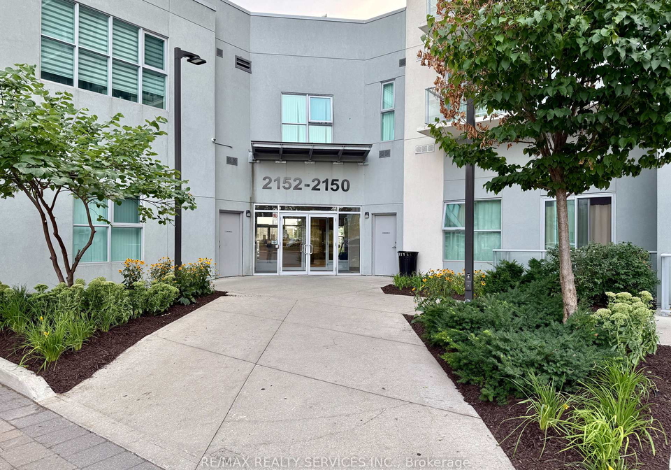2150-lawrence-avenue-e-scarborough-ontario-e12332509