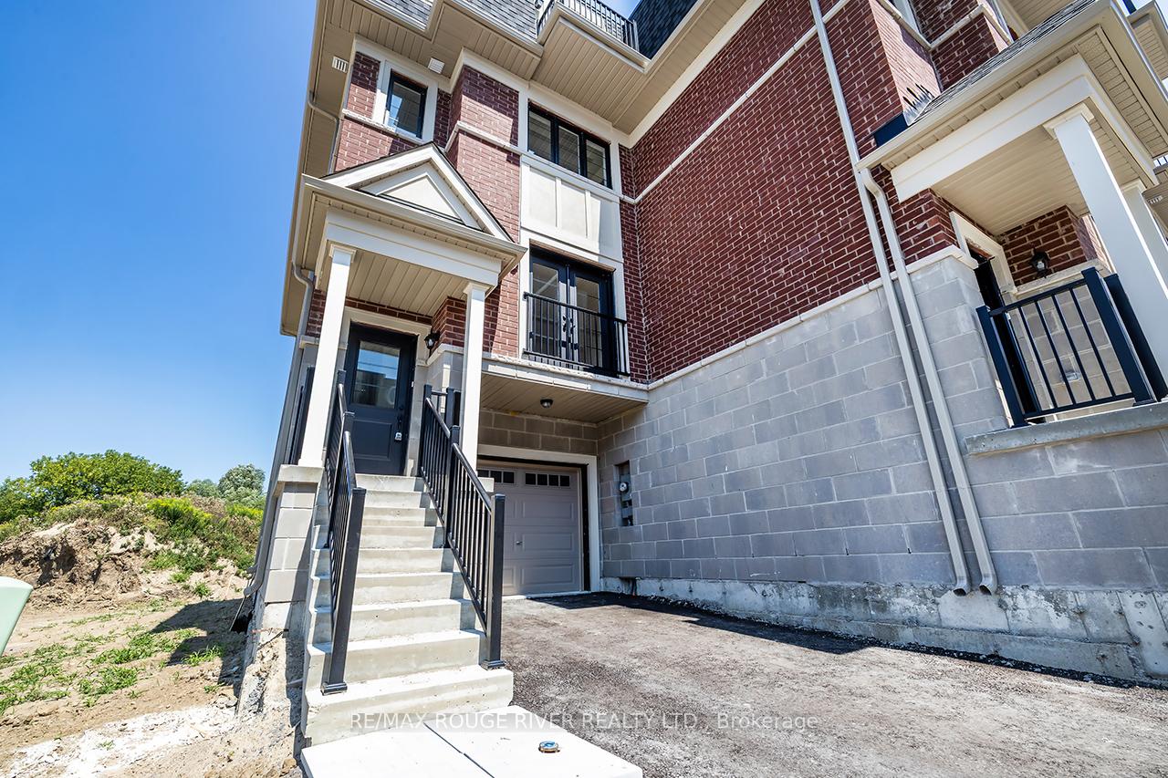 10-marret-lane-clarington-ontario-e12332684