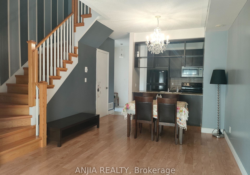295-village-green-square-scarborough-ontario-e12332780