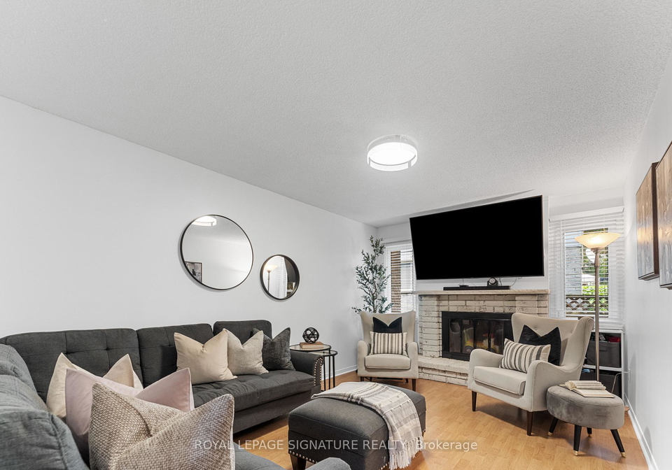 7-long-drive-whitby-ontario-e12332930