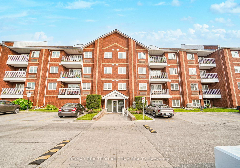 189-lake-driveway-w-ajax-ontario-e12333240