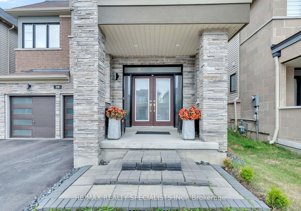 39-larkin-lane-clarington-ontario-e12333407