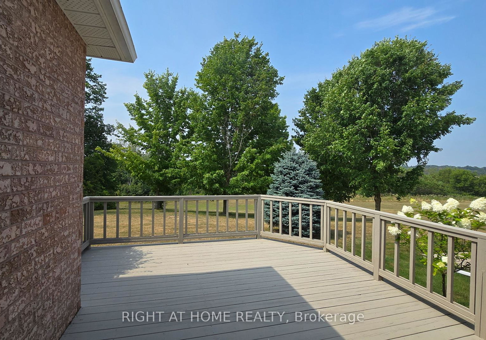 307-waterbury-crescent-scugog-ontario-e12333423