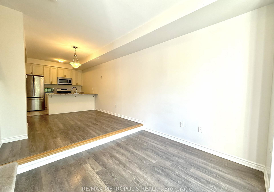 heron-park-place-scarborough-ontario-e12333991