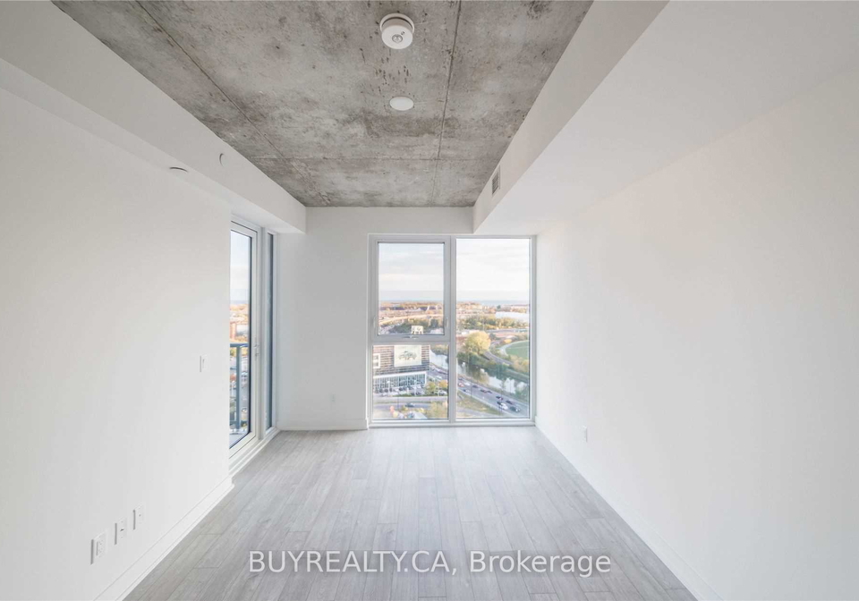 15-baseball-place-s-toronto-ontario-e12334141