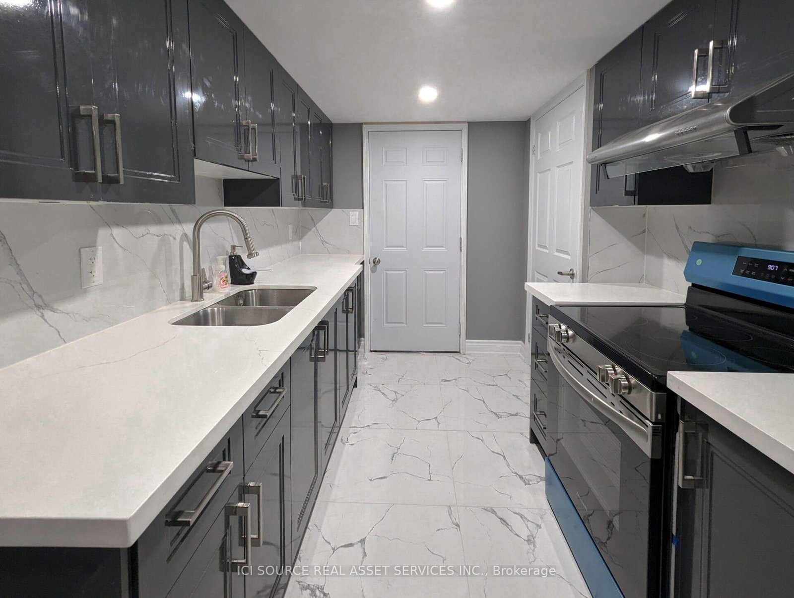 1224-cactus-crescent-pickering-ontario-e12334147