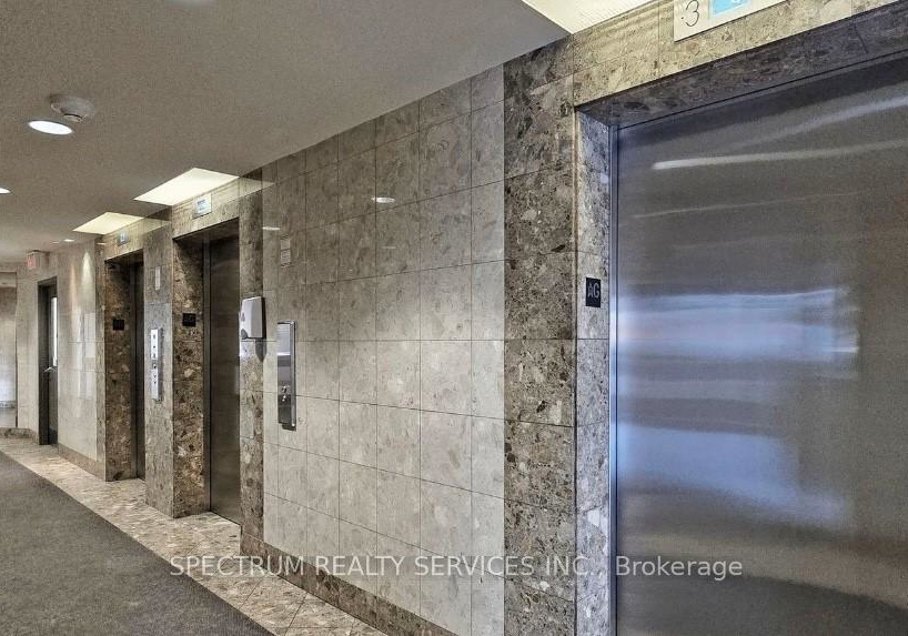 350-alton-towers-circle-scarborough-ontario-e12334286