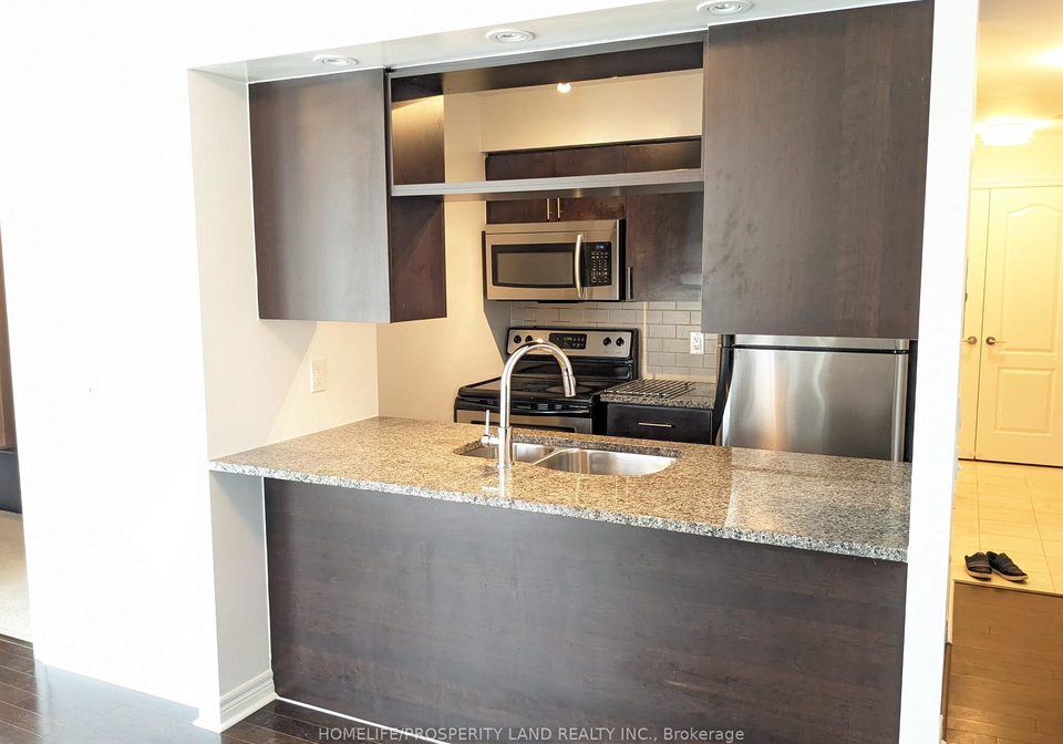 70-town-centre-court-scarborough-ontario-e12335285