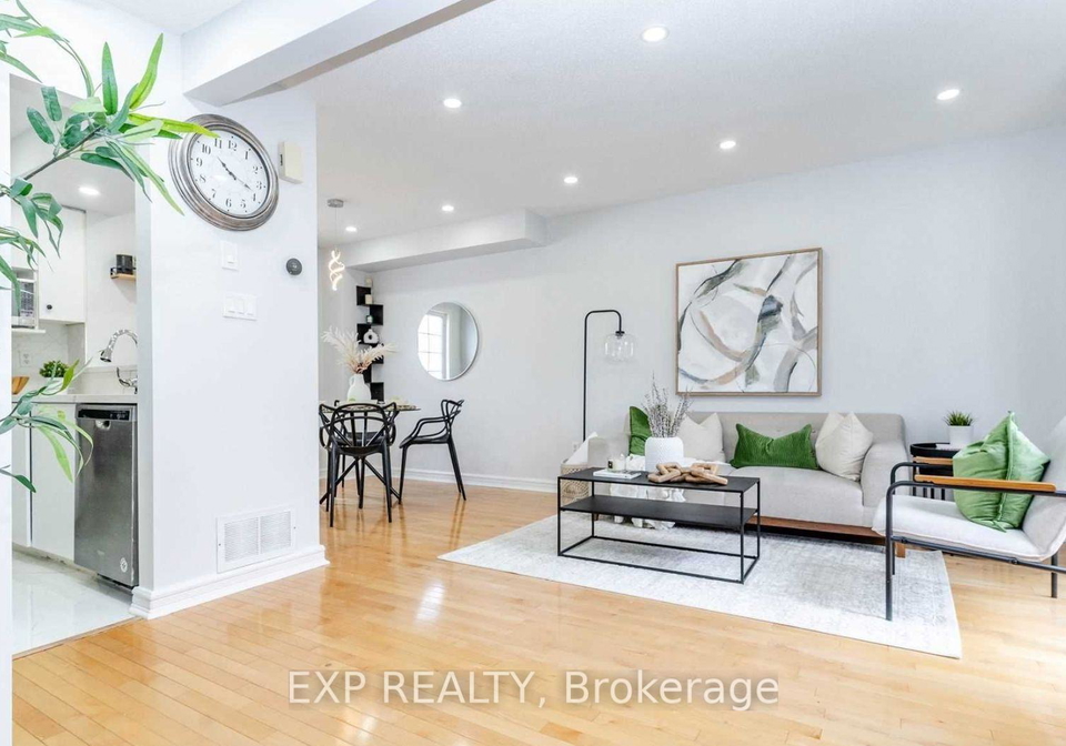 2-hedge-end-road-scarborough-ontario-e12335635