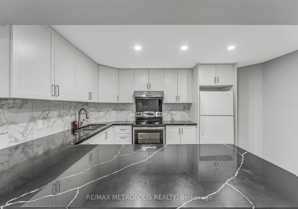 1030-rouge-valley-drive-pickering-ontario-e12335911
