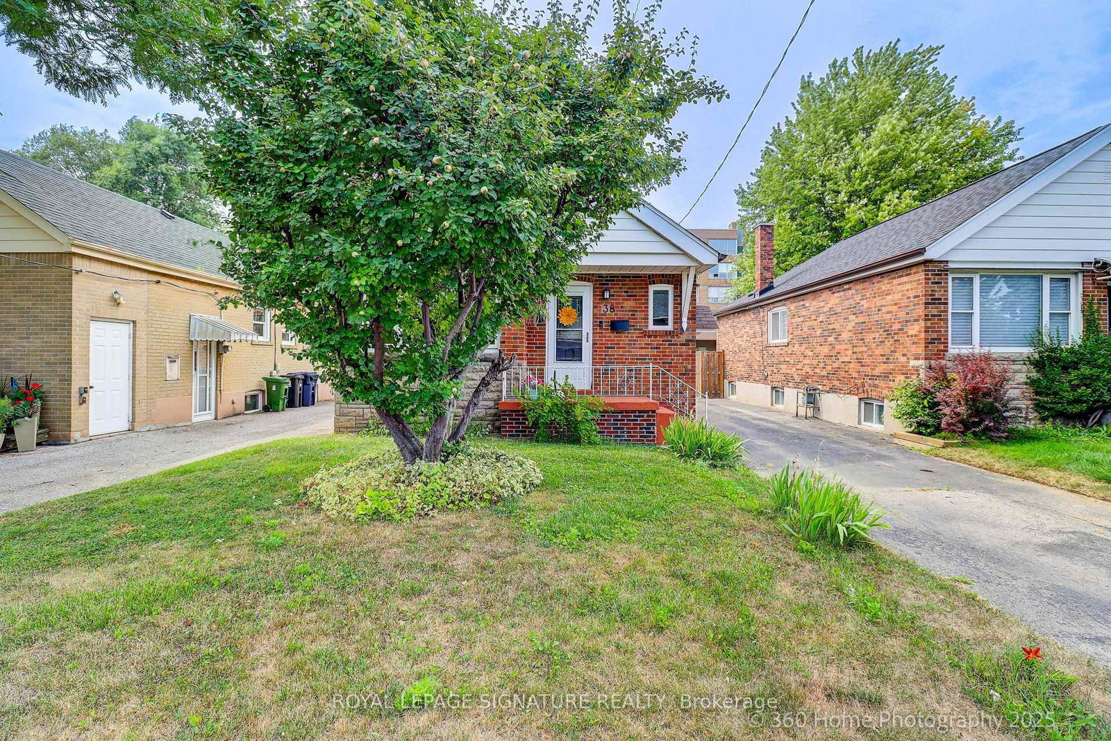 38-westview-boulevard-east-york-ontario-e12335998