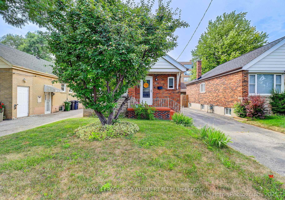 38-westview-boulevard-east-york-ontario-e12335998