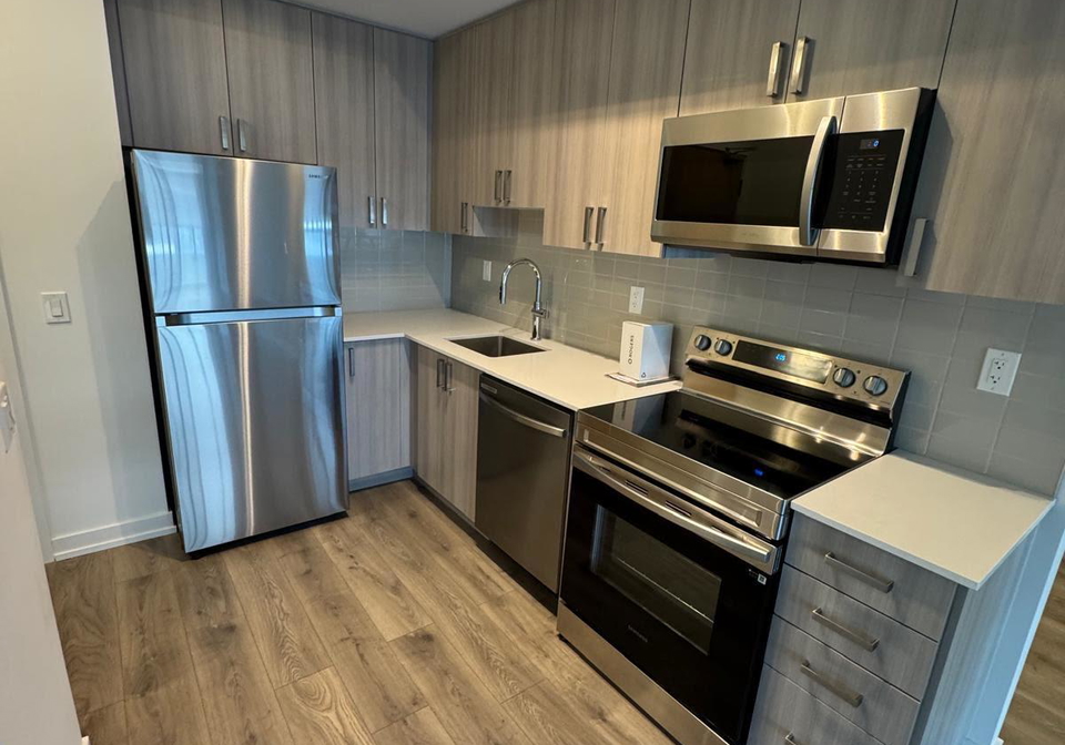 1435-celebration-drive-pickering-ontario-e12336138
