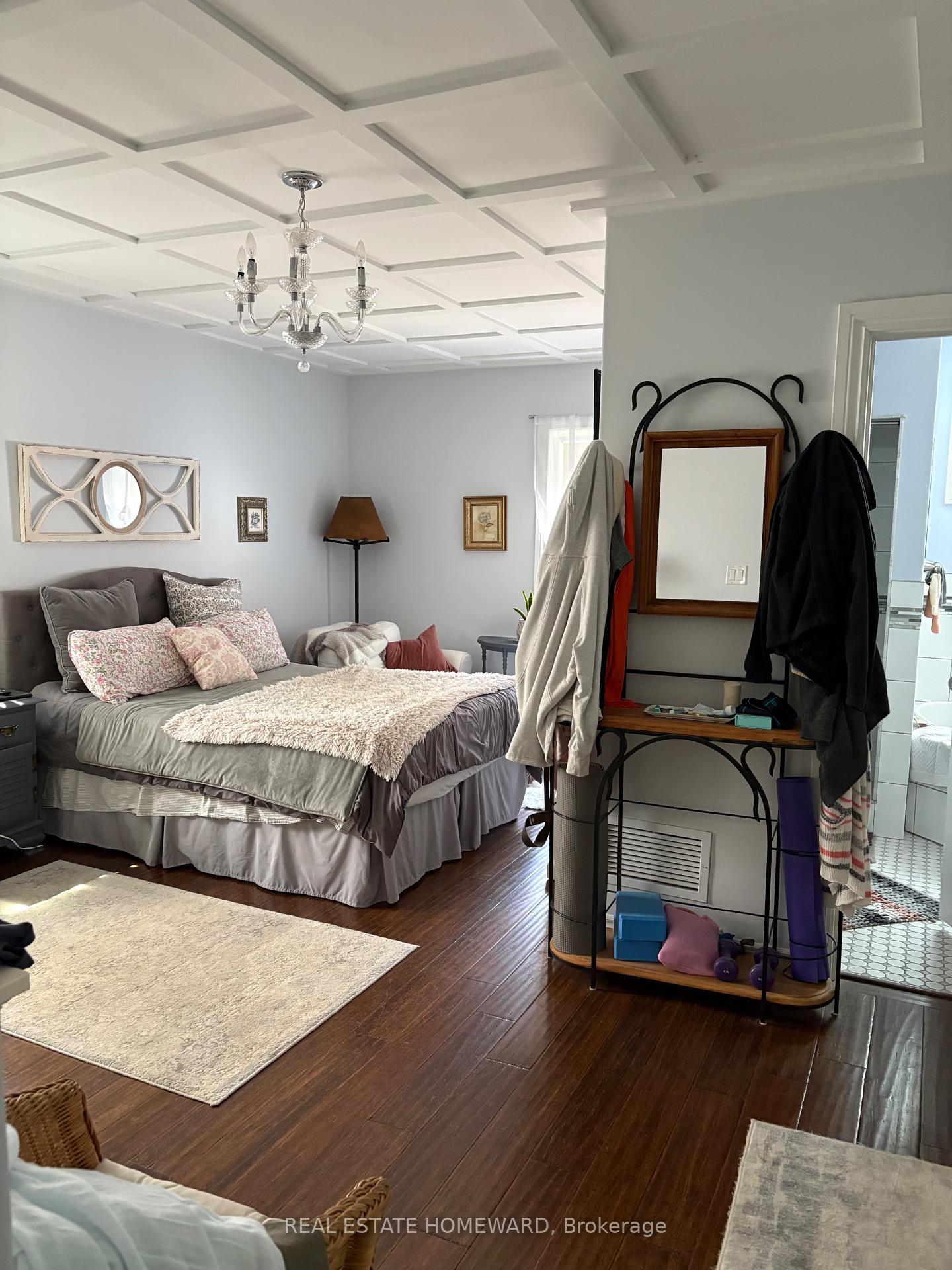42-hammersmith-avenue-toronto-ontario-e12336588