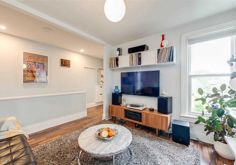 13-winnifred-avenue-toronto-ontario-e12336749