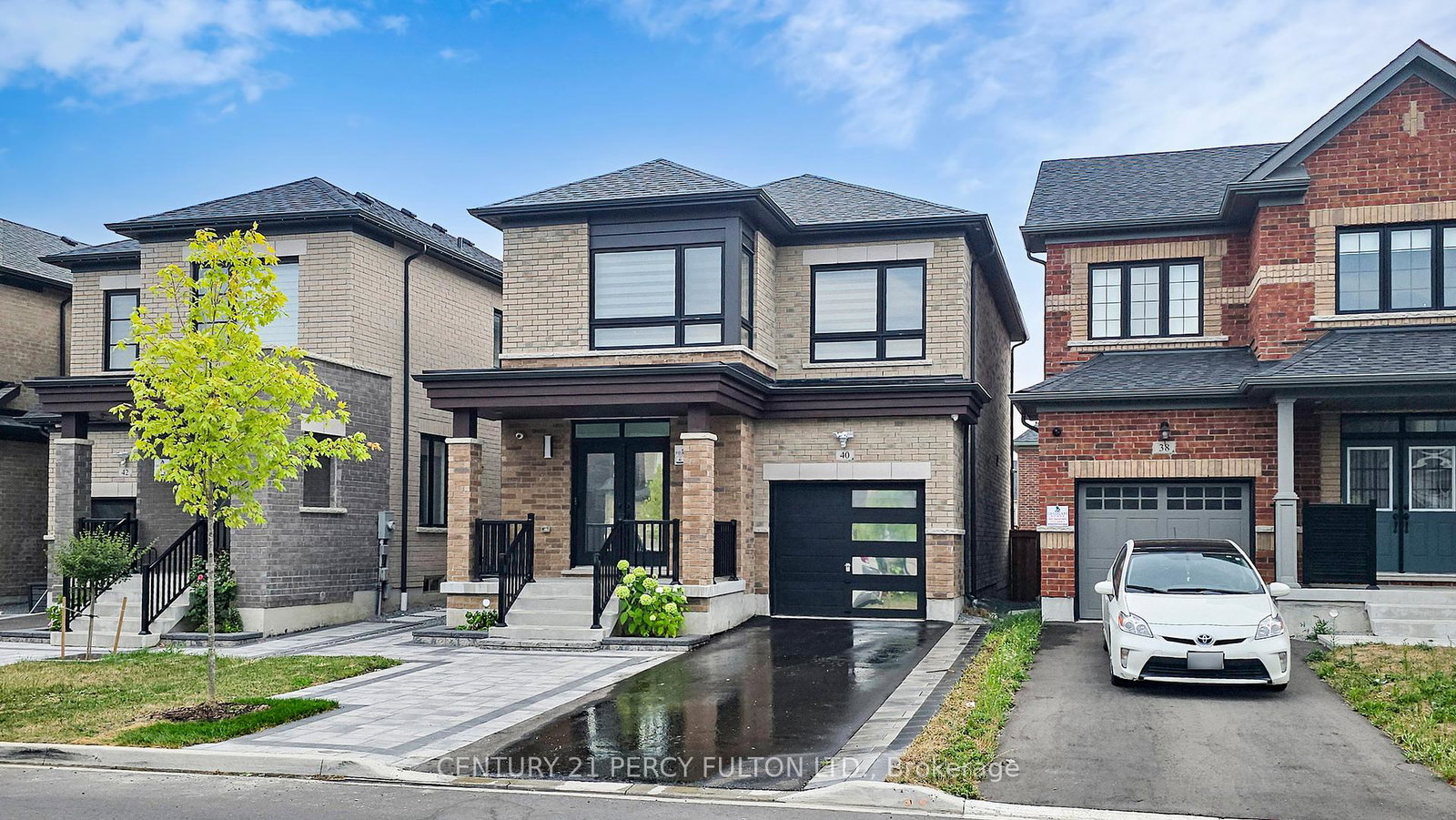 40-vickery-street-whitby-ontario-e12336996