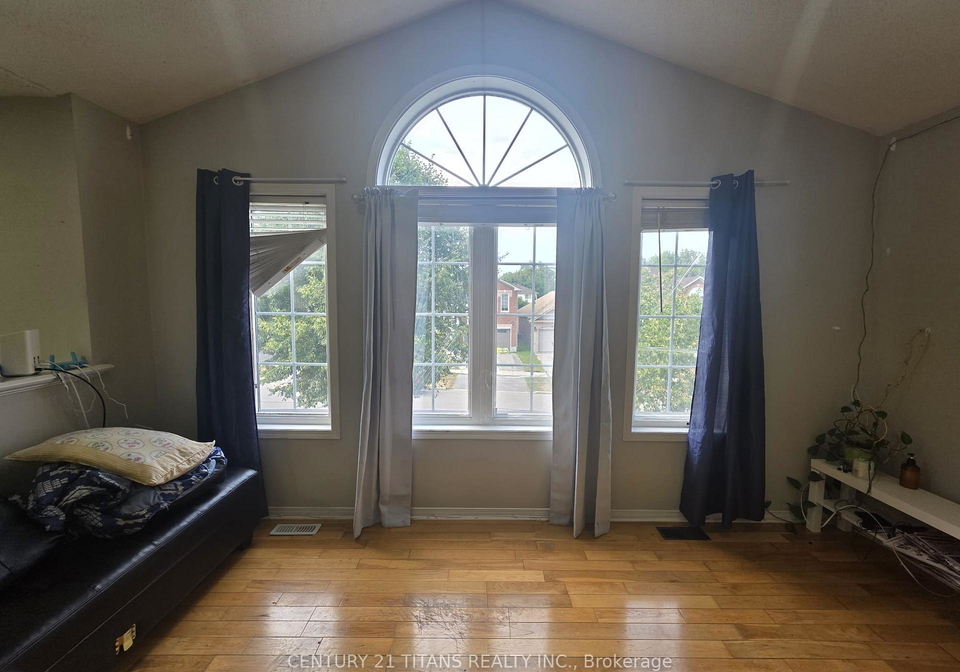 51-marchwood-crescent-clarington-ontario-e12337143