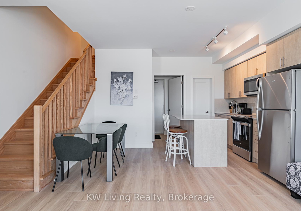 42-alpine-symphony-path-oshawa-ontario-e12337150