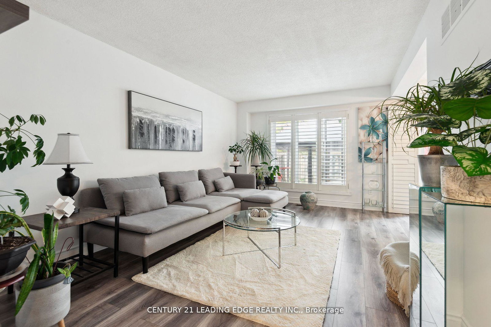 4662-kingston-road-scarborough-ontario-e12337661