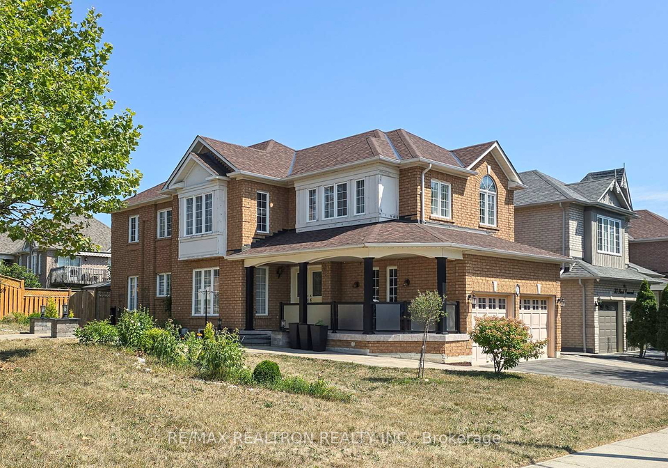 68-nobbs-drive-ajax-ontario-e12338045
