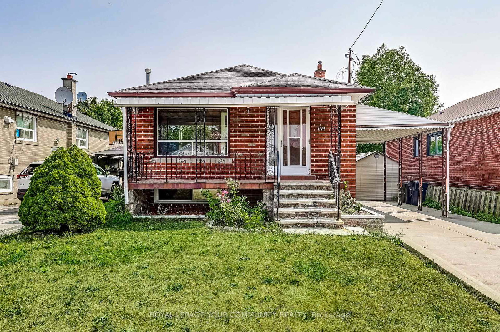 1285-pharmacy-avenue-scarborough-ontario-e12338275