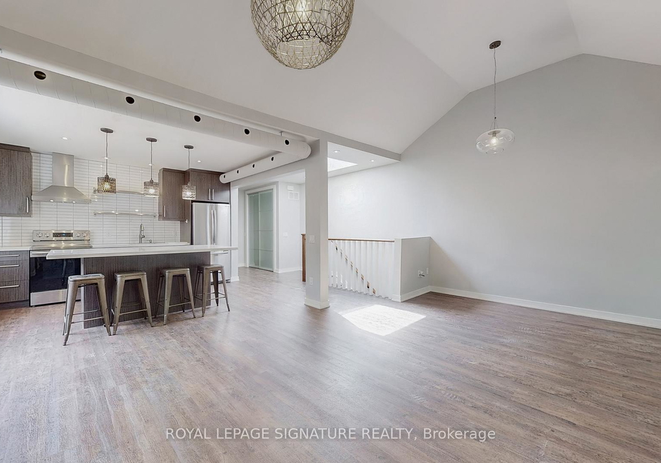 63-fulton-avenue-east-york-ontario-e12338278