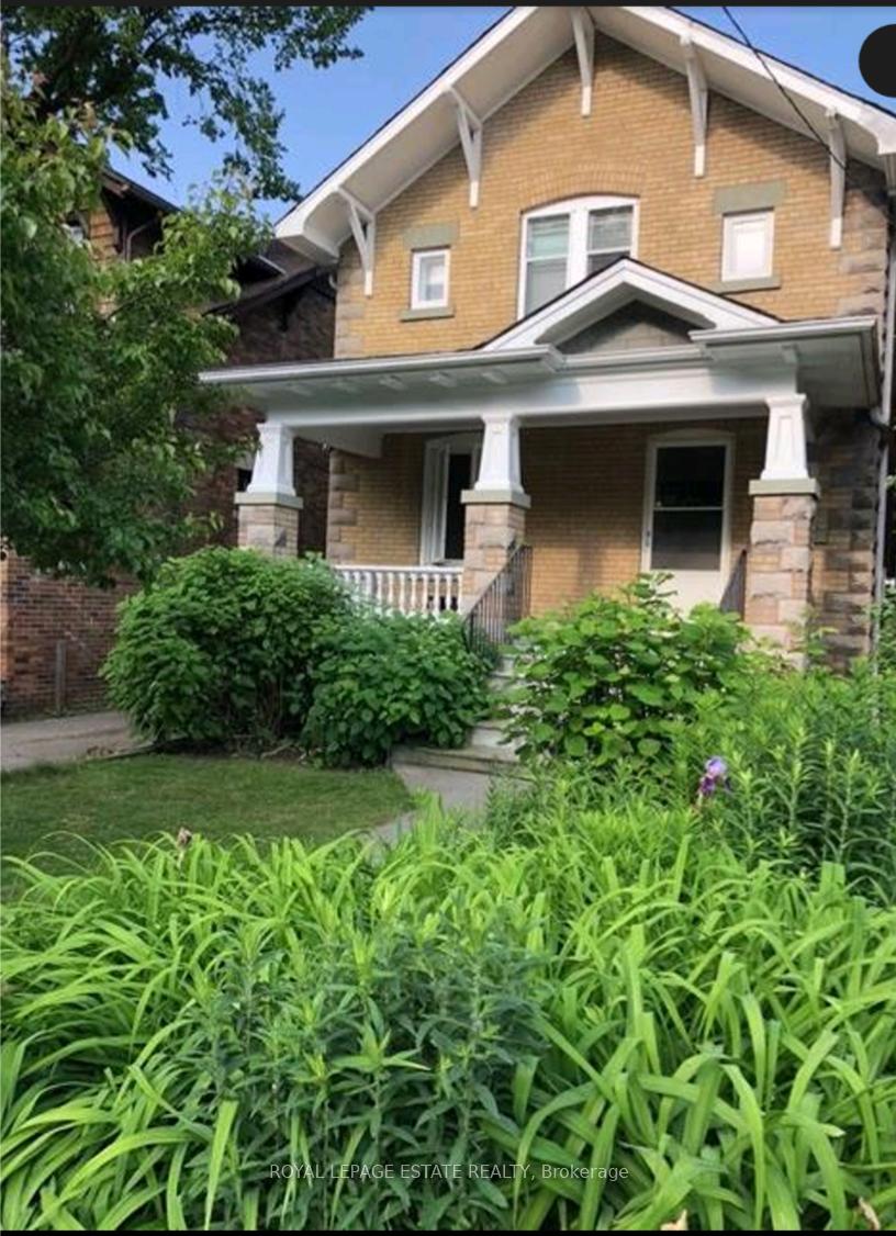 26-waverley-road-toronto-ontario-e12338555