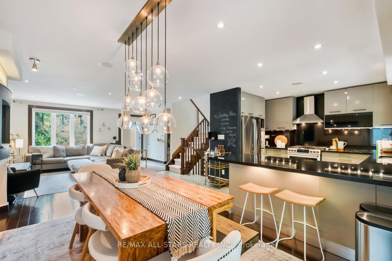 12-glen-davis-crescent-toronto-ontario-e12338747