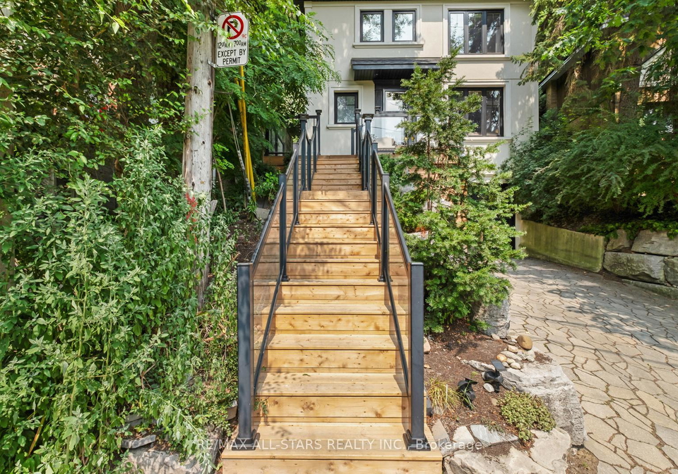 12-glen-davis-crescent-toronto-ontario-e12338747