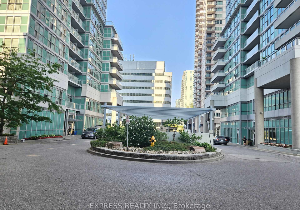 60-town-centre-court-scarborough-ontario-e12338803